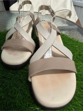 SAS Delight Criss-Cross Leather Wedge Sandal linen/ Web Size 8M